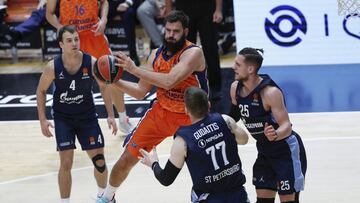 Bojan Dubljevic, durante el partido de la cuarta jornada de la Euroliga entre el Valencia Basket y el Zenit de San Petersburgo