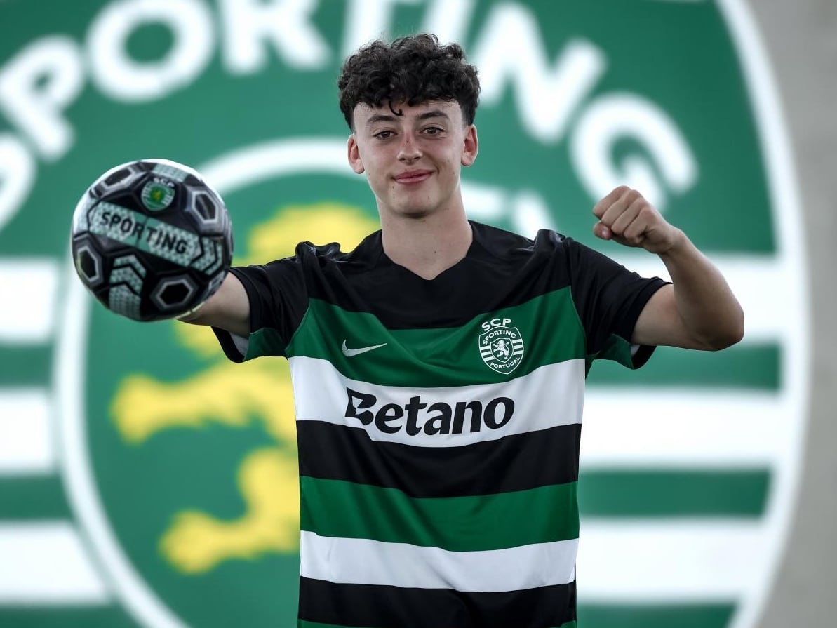 Paulo Iago saca la cabeza fuera del Madrid