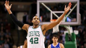 BOSTON, MA - JANUARY 6: Al Horford #42 of the Boston Celtics reacts during the third quarter against the Philadelphia 76ers at TD Garden on January 6, 2017 in Boston, Massachusetts. The Celtics defeat the 76ers 110-106. NOTE TO USER: User expressly acknowledges and agrees that , by downloading and or using this photograph, User is consenting to the terms and conditions of the Getty Images License Agreement. Maddie Meyer/Getty Images/AFP
== FOR NEWSPAPERS, INTERNET, TELCOS & TELEVISION USE ONLY ==