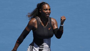 Serena Williams se llev&oacute; el partido ante Barbora Strycova.