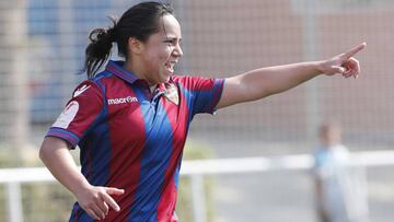 Charlyn Corral marc&oacute; para el Levante ante el Oiartzun