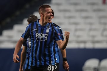 Atalanta de Bérgamo y el París Saint Germain se enfrentaron por los cuartos de final de la Champions League en el Estadio da Luz en Lisboa.