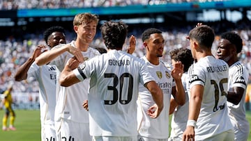 Los jugadores del Real Madrid celebran el gol de Gonzalo en el Mundial de Clubes.