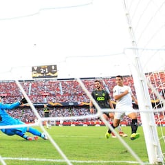 Ben Yedder marca un gol cada dos duelos con el Sevilla