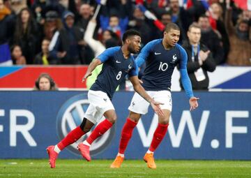 Soccer Football - International Friendly - France vs Colombia - Stade De 