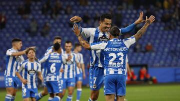 01/10/21 Partido PRIMERA RFEF
 Deportivo de La Coru&ntilde;a -  Logro&ntilde;es
  gol miku ALEGRIA