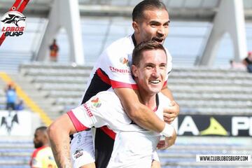 La victoria del equipo poblano frente a León una semana atrás parecía un hecho aislado; sin embargo, tras superar a Morelia en casa, el equipo dirigido por Francisco Palencia demostró que ha encontrado su estilo. Por su parte, Morelia comienza a entrar en una crisis.