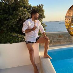 El lujoso hotel donde el Kun Agüero se aloja en Mykonos: más de 2.000 euros la noche