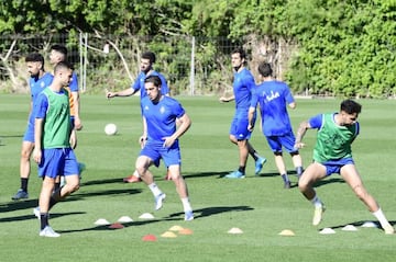 Entrenamiento del Amorebieta en Almería realizado este viernes.