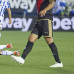 Bustinza se lesiona tras resistir tocado todo el inicio de curso