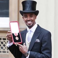 Isabel II distingue a Mo Farah como Caballero del Imperio Británico