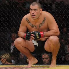 Caín Velásquez considerará su retiro si no tiene un buen regreso