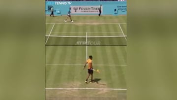 ¿Heredero de Federer? El brillante truco de Auger-Aliassime