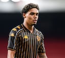 Ronaldinho Jr. se tambalea