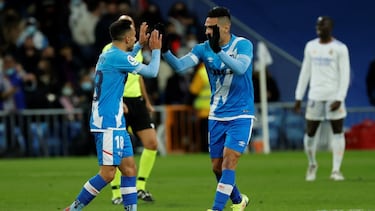 Falcao y Álvaro celebran el 2-1.