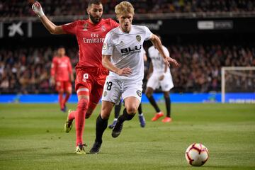 Karim Benzema y Daniel Wass.