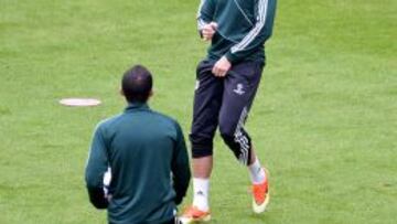 Cristiano dejó muestras en el entrenamiento de su magnífico estado de ánimo.