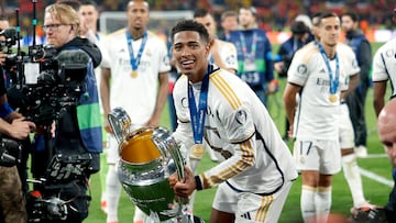 La imperdible reacción de Jude Bellingham a la Bota de Oro de Zidane