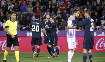 1-4. Luka Modric celebr¨® el cuarto tanto.