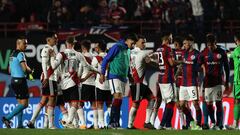 River Plate's and San Lorenzo's players argue during the end of the Argentine Professional Football League Tournament 2023 match at the Pedro Bidegain stadium in Buenos Aires, on July 8, 2023. (Photo by ALEJANDRO PAGNI / AFP)