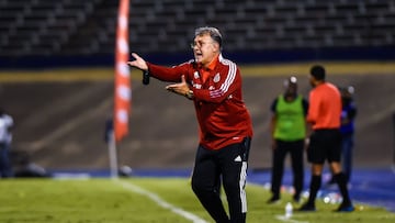 Gerardo Martino durante un partido con la Selecci&oacute;n Mexicana