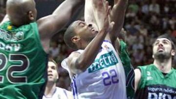 <strong>A SEMIFINALES.</strong> El Madrid no falló y se medirá al Tau en semifinales.