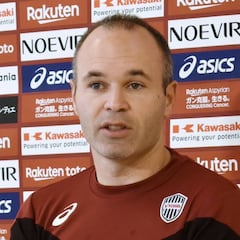 Iniesta: "Sería maravilloso poder jugar contra el Barça en Japón"