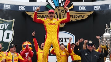 Álex Palou celebra su victoria en la Indy 500.