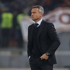 Escribá se juega su futuro en la recta final de temporada