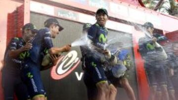El Movistar Team celebrando la victoria en la primera etapa de esta Vuelta a España 2014.