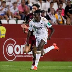 Djetei: seguridad y contundencia defensiva para el Albacete