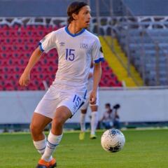 Enrico Dueñas inició pretemporada en Holanda y El Salvador lo espera en Copa Oro