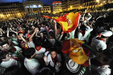 El partido entre españoles y alemanes se había convertido en el partido más visto en la historia de la televisión. La semifinal mundialista había reunido a más de 14 millones de televidentes, alcanzando los 17.211.000 espectadores a las 22:19 horas, instantes antes de que el colegiado señalase el final del encuentro.