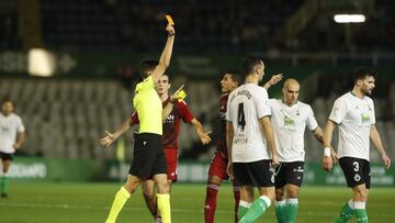 Expulsión de Giuliano Simeone, del Zaragoza.