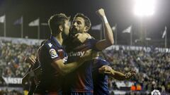 El Levante ve la luz en Orriols y descarrila al Betis de Europa