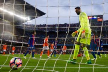 André Gomes marca el 2-0.