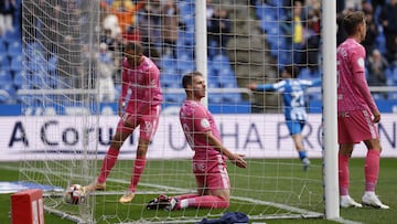 La reacción de los jugadores del Tenerife después de que Mella adelantara al Deportivo en la Copa en diciembre de 2023.