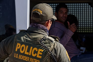 Alerta para colombianos en Estados Unidos: ¿Qué significa el fin de la reunificación familiar en ese país?