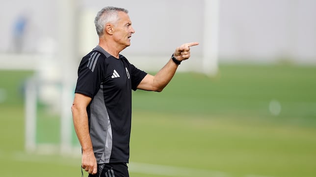 Fran Escribá debuta con el Granada en El Plantío