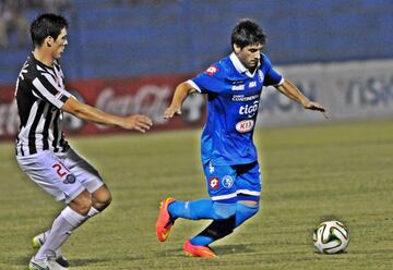 El paraguayo defiende a Sol de América.