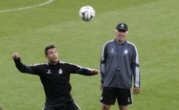 Cristiano Ronaldo y Ancelotti.