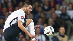 Centro de Didier Deschamps y ¡golazo de André-Pierre Gignac!