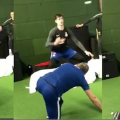 Y así un portero llega a ser élite: el ejercicio de Courtois que te deja totalmente estupefacto