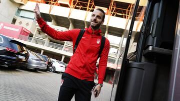 Roberto Soldado volverá al once inicial ante su exequipo, Osasuna.