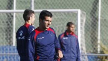 Ángel: "Los grandes han sufrido para ganar en nuestro campo"