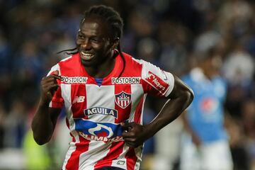 Yimmi Chará, 27 años, juega en Junior de Barranquilla donde ha marcado 17 goles en sus 10 meses con el equipo. También hace parte de los jugadores que podrían estar en el Mundial con Colombia.