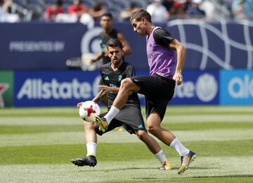 Theo y Ceballos.