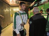 Momo desafía al Betis