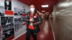 Thiago Galhardo, en el t&uacute;nel de vestuarios antes de un partido con el Internacional de Porto Alegre. 