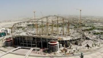 Obras de uno de los estadios que acoger&aacute;n el Mundial 2022 de Qatar.